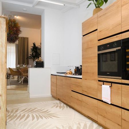 Park Avenue Apartments - Dom Mit Stil - Kueche - Parkplatz - Wlan - 65 Zoll Tv - Netflix Köln Ngoại thất bức ảnh
